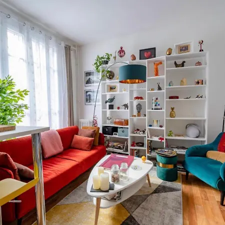 Charming Quiet Near Montmartre Paris